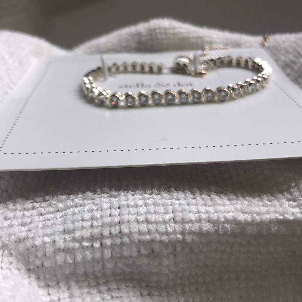Stella & Dot rhinestone bracelet